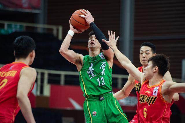 世界杯官网下载-【观察】MVP，这次终于轮到郭艾伦？